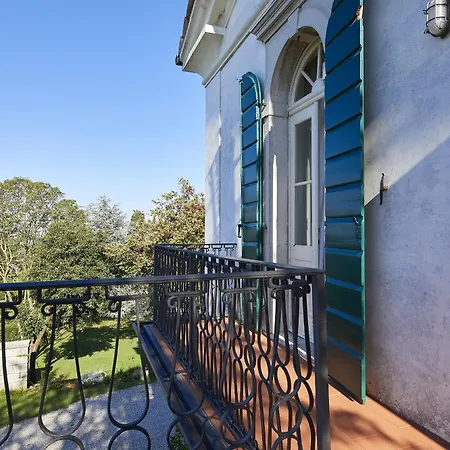 Nocleg ze śniadaniem Della Torre Valsassina Hofer Hohenlohe *
